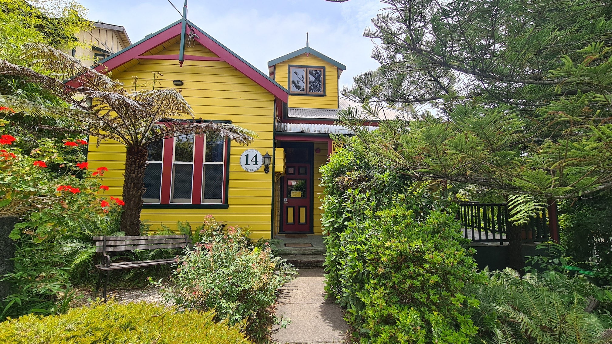 No.14 Lovel St guesthouse in Blue Mountains, Australia